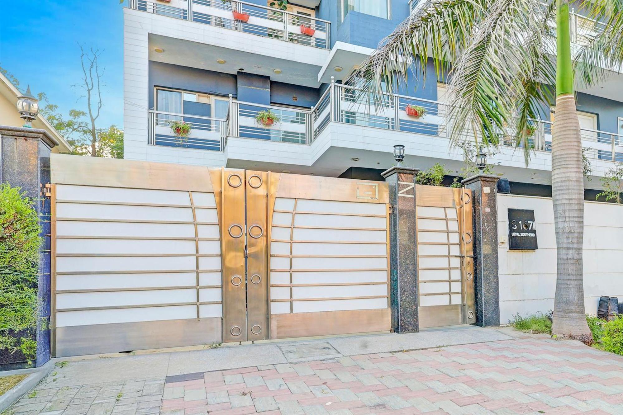 Готель Townhouse Sector 49 Sohna Road Ґурґаон Екстер'єр фото
